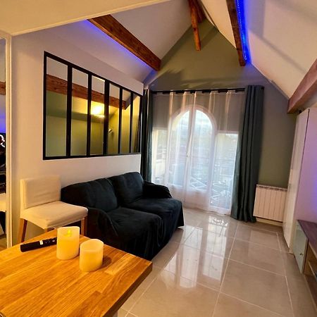 Cosysmartstudio Montigny-le-Bretonneux Zewnętrze zdjęcie