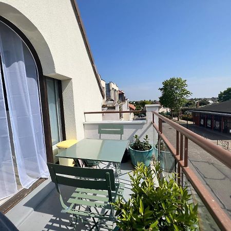 Cosysmartstudio Montigny-le-Bretonneux Zewnętrze zdjęcie